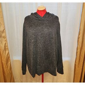 Marika 1X Soft Gray Hooded Long Sleeve Top